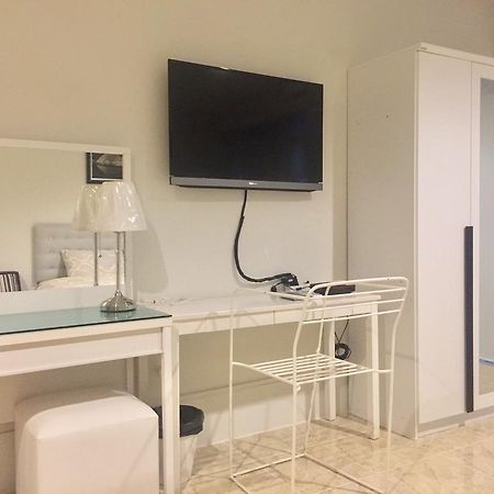 Hostel 108Beds Si Racha Zewnętrze zdjęcie