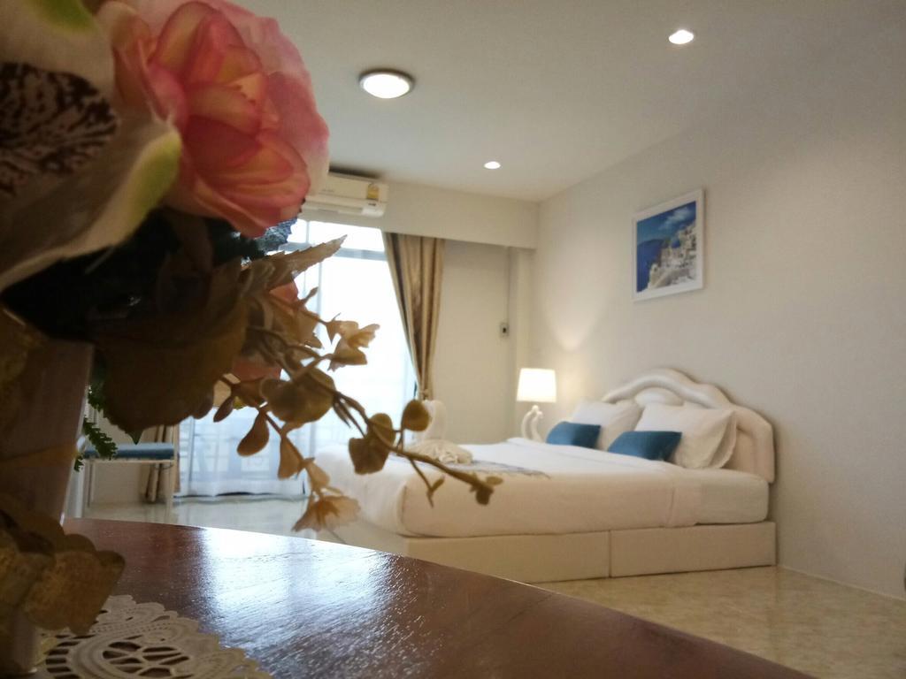 Hostel 108Beds Si Racha Zewnętrze zdjęcie